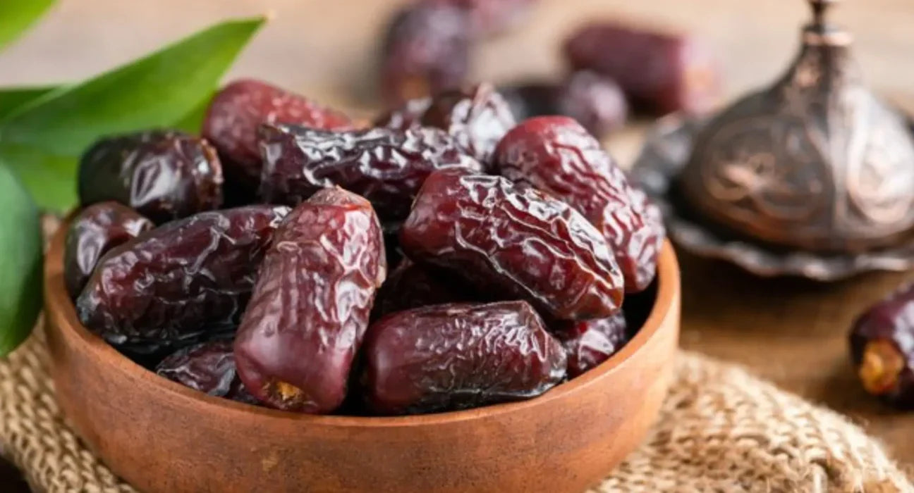 Are Medjool Dates Good for Women? Benefits, Nutrition & Side Effects