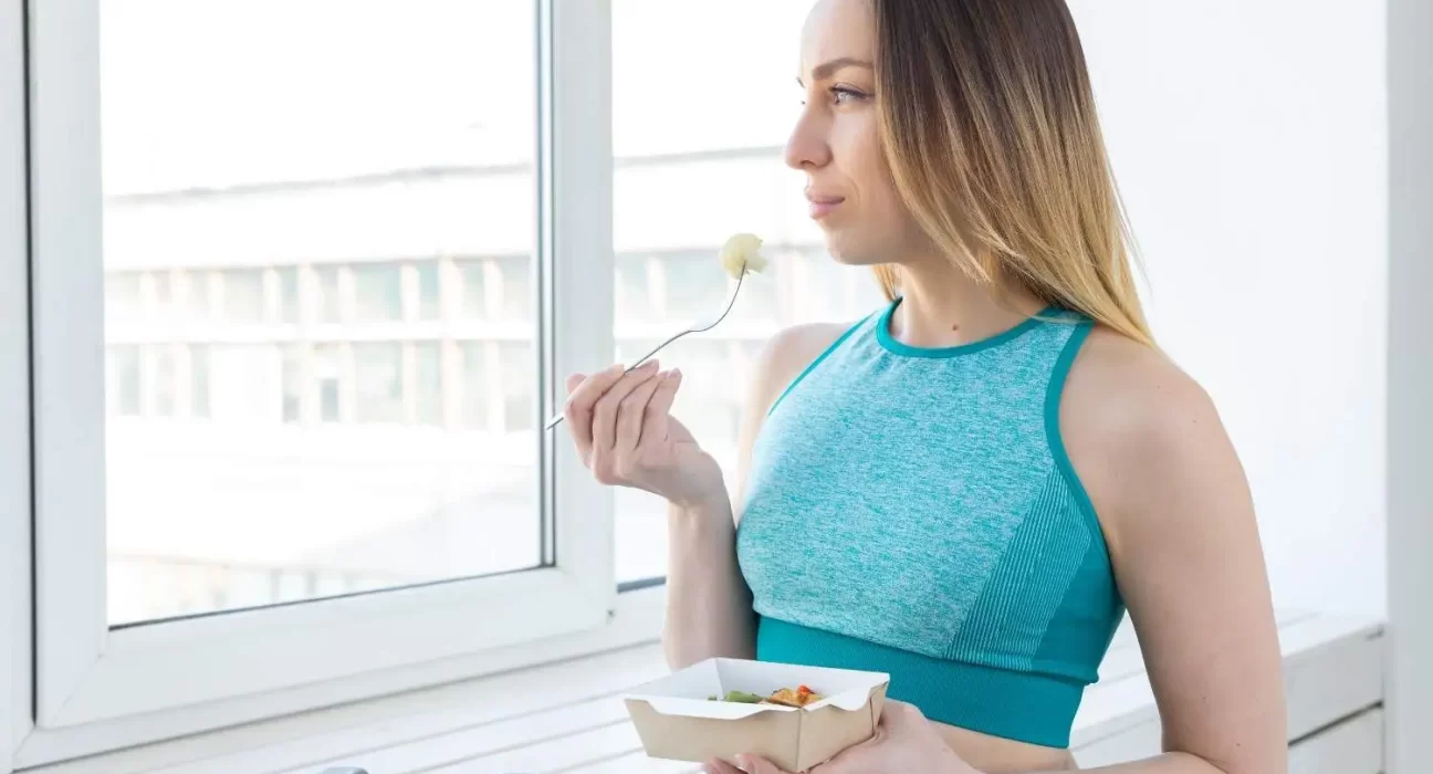 How Much Protein To Eat After Workout? Quantity & Best Sources